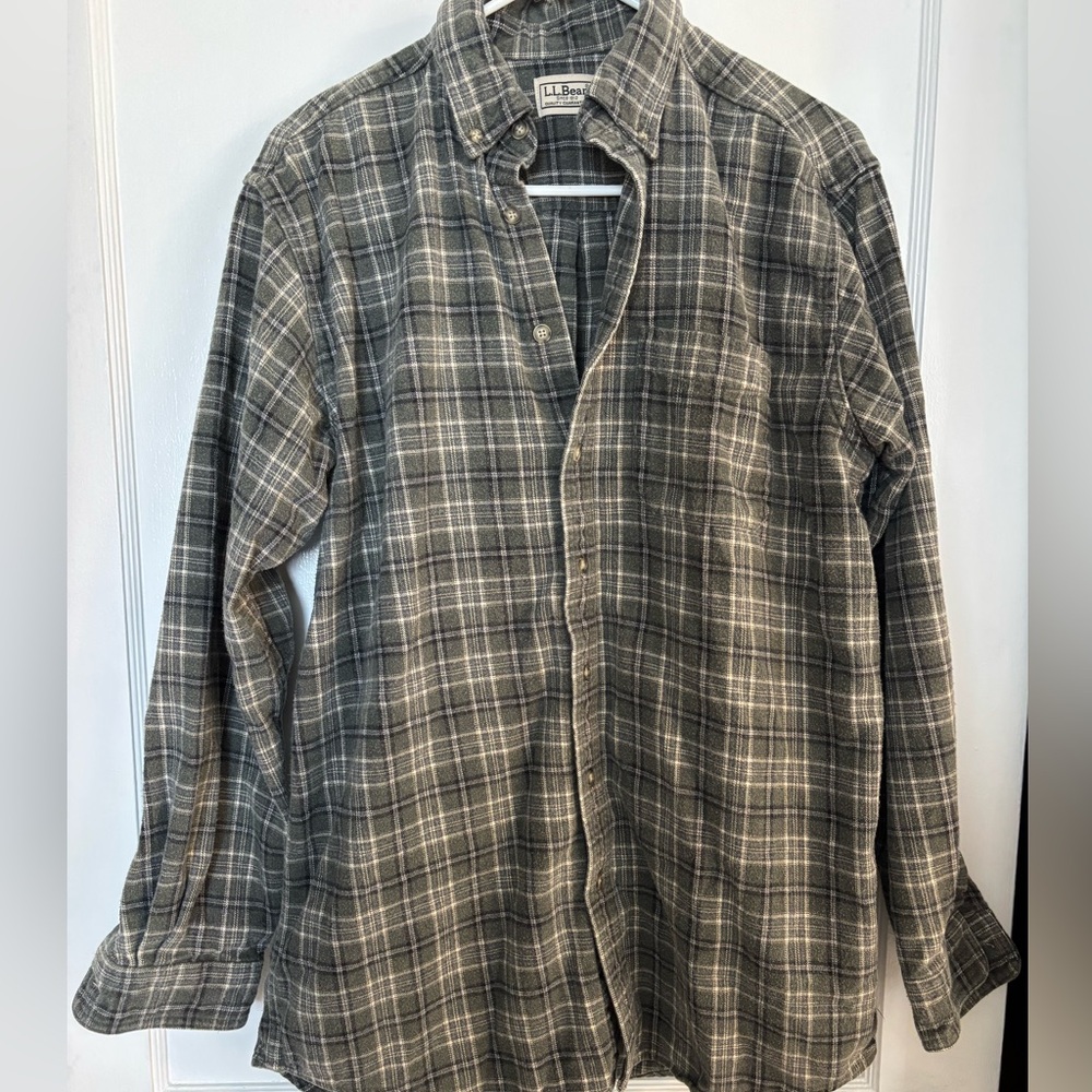 Men’s LL Bean Plaid Button Up Size M Tall